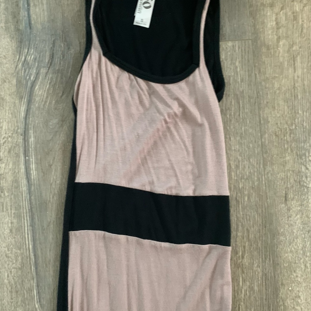 Go Couture Black/Beige Color Black Dress